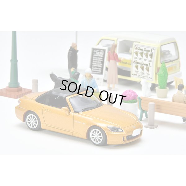 画像9: TOMYTEC 1/64 Diorama Collection 64 #Car Snap 22a 都会の街角2