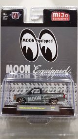 M2 Machines 1/64 1990 Chevrolet C1500 Silverado Gray/Black MOON Equipped