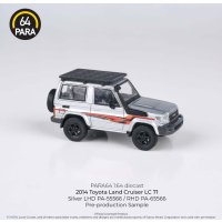 PARAGON 1/64 Toyota Land Cruiser 71 2014 Silver (RHD) with roof rack