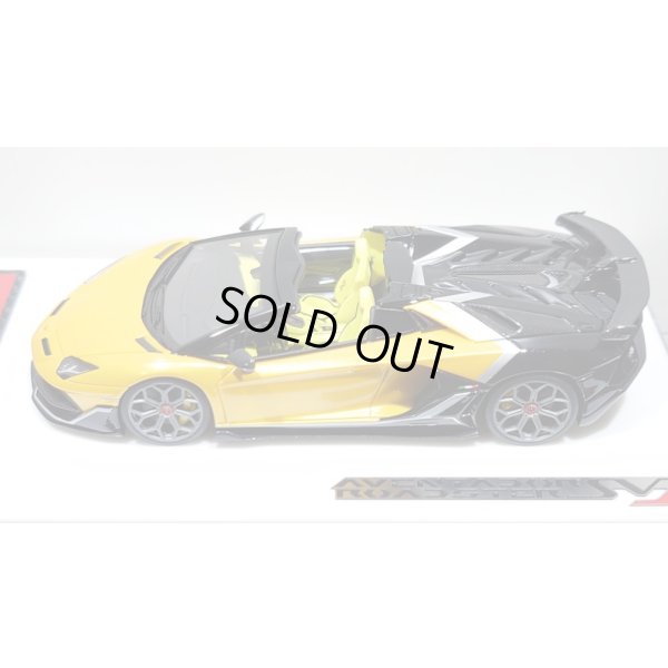 画像4: EIDOLON 1/43 Lamborghini Aventador SVJ Roadster 2020 2 tone paint Grande Giallo pearl / Metallic Black Limited 37 pcs.