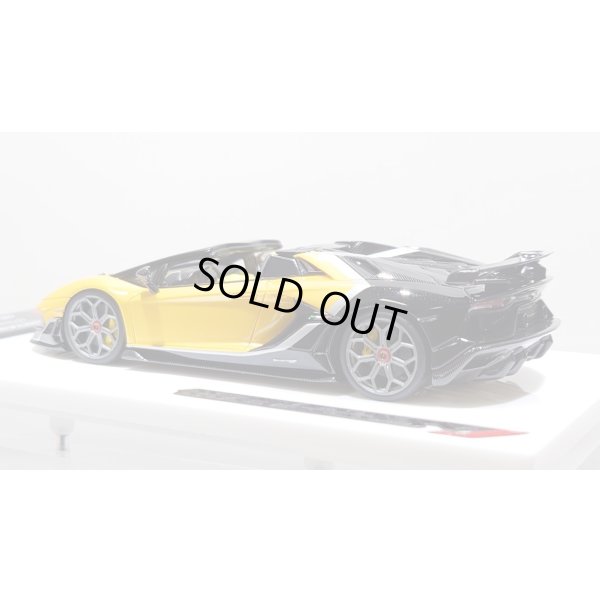 画像3: EIDOLON 1/43 Lamborghini Aventador SVJ Roadster 2020 2 tone paint Grande Giallo pearl / Metallic Black Limited 37 pcs.