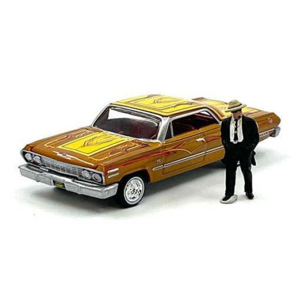 画像6: JOHNNY LIGHTNING 1/64 1963 Chevy Impala Lowrider Gold with Lowrider Enthusiast Figure