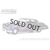 GREEN LiGHT EXCLUSIVE 1/64 1949 Buick Roadmaster Hardtop - Black with Flames - high res