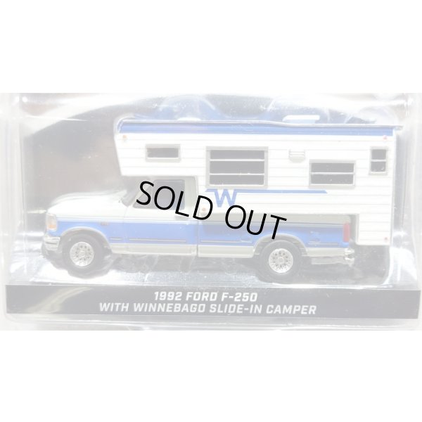 画像3: GREEN LiGHT EXCLUSIVE 1/64 1992 Ford F-250 Long Bed with Winnebago Slide-In Camper - Medium Silver Metallic and Bright
