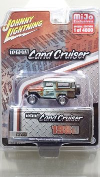 JOHNNY LIGHTNING 1/64 1980 Toyota Land Cruiser Matte Blue / Weathered