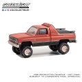 GREEN LiGHT EXCLUSIVE 1/64 1984 Chevrolet K-10 Scottsdale 4x4 - Sno Chaser (Weathered)
