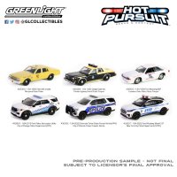 GREEN LiGHT 1/64 Hot Pursuit Series 45