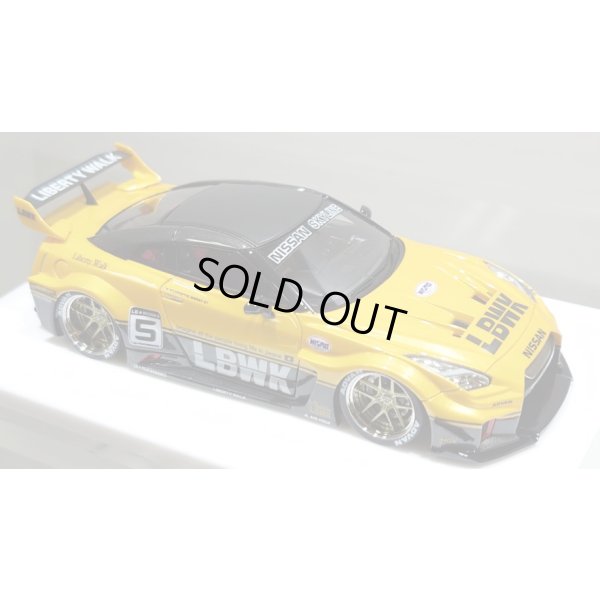 画像11: EIDOLON 1/43 LB-Silhouette WORKS GT 35GT-RR Grande Giallo Pearl / Gum Metallic Two-Tone color Limited 32 pcs.