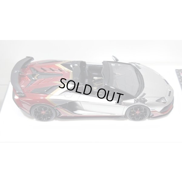 画像8: EIDOLON 1/43 Lamborghini Aventador SVJ Roadster 2020 2 tone paint Silver / Vino Rosso Limited 35 pcs.
