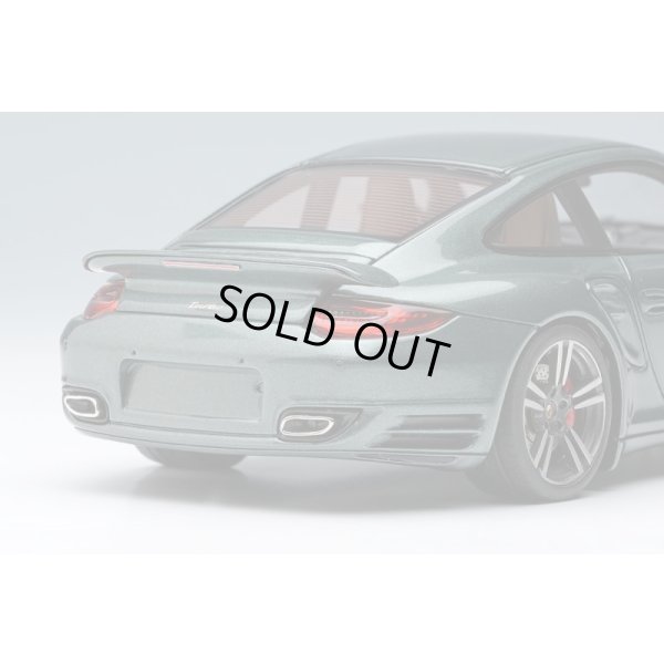 画像6: EIDOLON 1/43 Porsche 911 (997.2) Turbo 2010 Malachite Green Metallic Limited 50 pcs.