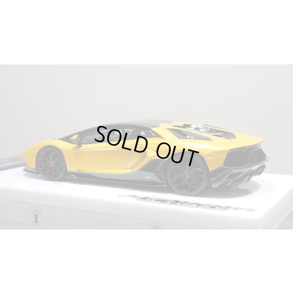 画像3: EIDOLON 1/43 Lamborghini Aventador LP780-4 Ultimae 2021 (Leirion Wheel) Grande Giallo Pearl Carbon Roof Limited 35 pcs.