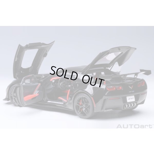 画像15: AUTOart 1/18 Chevrolet Corvette (C7) ZR1 (Black)