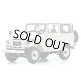 Kyosho Original 1/18 Toyota Land Cruiser 40 Van (White)