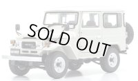 Kyosho Original 1/18 Toyota Land Cruiser 40 Van (White)