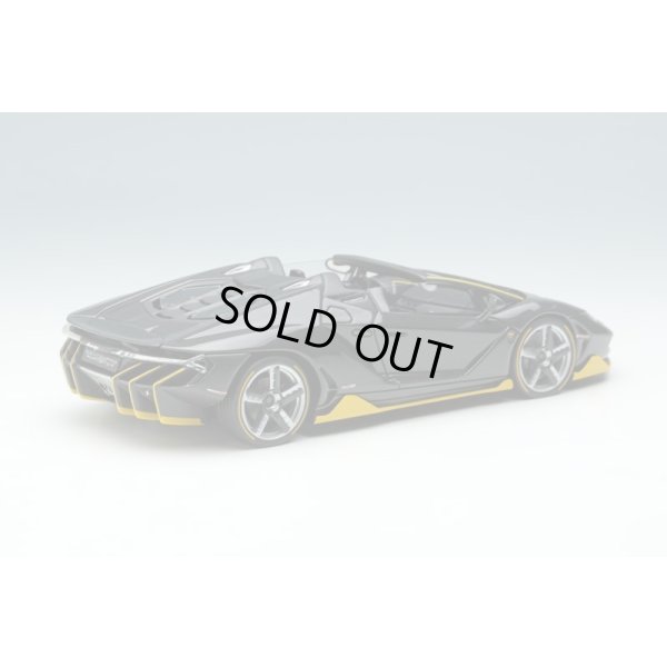 画像4: EIDOLON COLLECTION 1/43 Lamborghini Centenario Roadster LP770-4 2016 Visible Carbon / Yellow Stripe Limited 100 pcs.