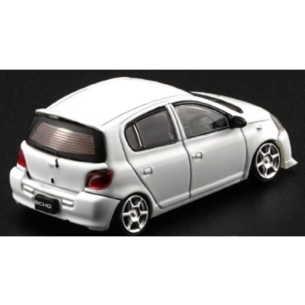 画像5: BM CREATIONS 1/64 Toyota Yaris / Echo / Vitz 1998 5-door White (RHD)
