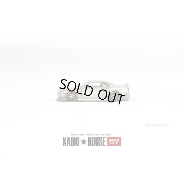 画像3: MINI GT 1/64 Nissan Skyline GT-R R34 Kaido Works V4 (RHD)