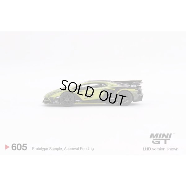 画像3: MINI GT 1/64 LB-Silhouette WORKS Lamborghini Aventador GT EVO Lime (LHD)