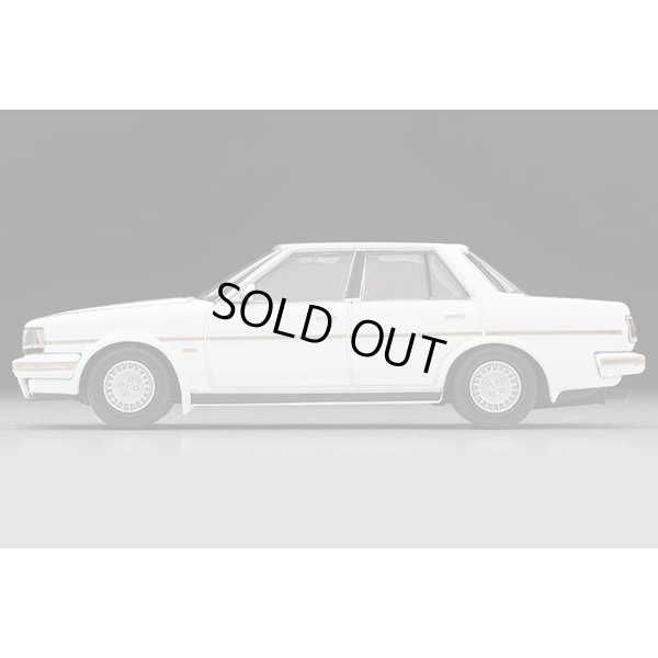 画像3: TOMYTEC 1/64 Limited Vintage Neo Toyota Cresta Exceed (White) '85