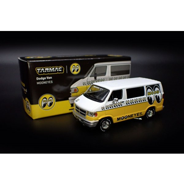 画像2: Tarmac Works 1/64 Dodge Van Mooneyes