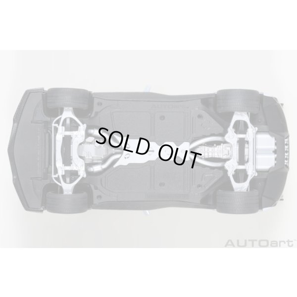 画像8: AUTOart 1/18 Chevrolet Corvette (C7) ZR1 (Gray Metallic)