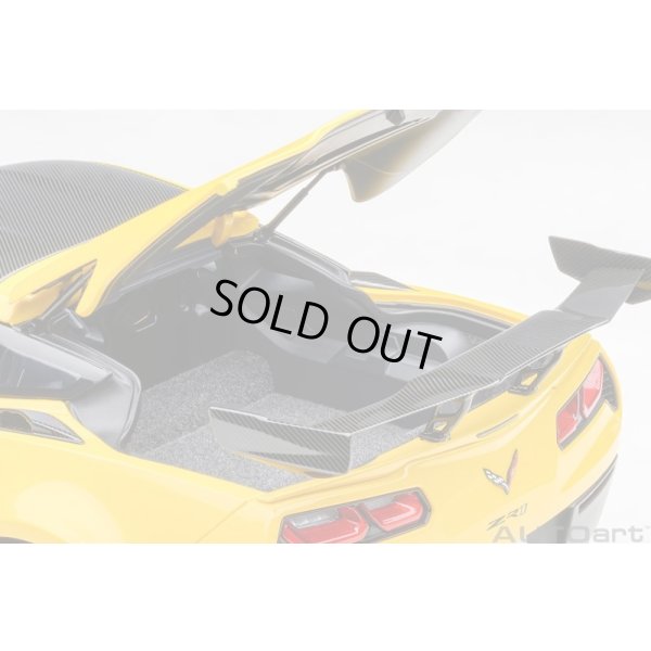 画像12: AUTOart 1/18 Chevrolet Corvette (C7) ZR1 (Yellow)