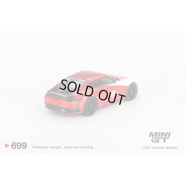 画像2: MINI GT 1/64 Porsche 911 (992) Carrera S Safety Car 2023 IMSA Daytona 24 Hours (LHD)