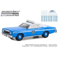 GREEN LiGHT 1/64 Hot Pursuit - 1977 Plymouth Fury New York City Police Dept (NYPD) w/NYPD Squad Number Decal