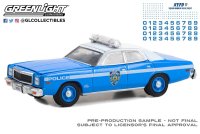 GREEN LiGHT 1/64 Hot Pursuit - 1977 Plymouth Fury New York City Police Dept (NYPD) w/NYPD Squad Number Decal