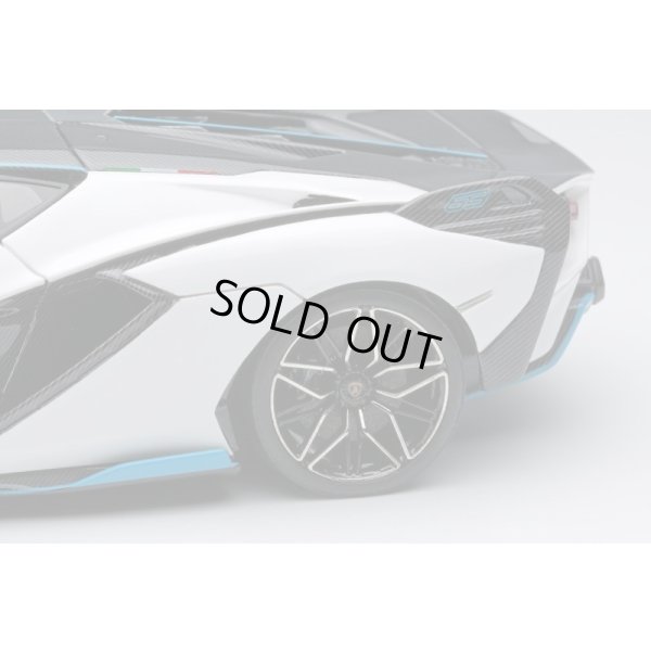 画像9: EIDOLON COLLECTION 1/43 Lamborghini Sian FKP 37 2019 with Stripe White / Visible Carbon Limited 100 pcs.