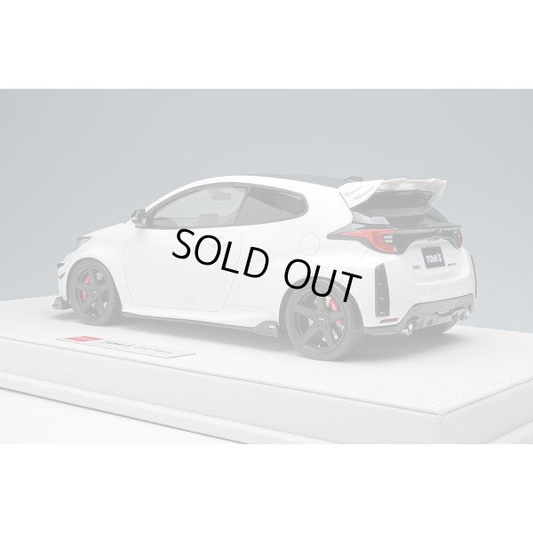 画像3: EIDOLON 1/18 TOM'S GR Yaris 2021 Platinum White Pearl Mica