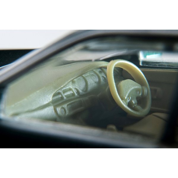 画像9: TOMYTEC 1/64 Limited Vintage Neo Nissan Laurel Twin Cam 24V Medalist (Green) '89