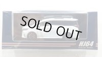 Hobby JAPAN 1/64 Toyota Alphard Executive Lounge Platinum White Pearl Mica