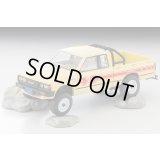 TOMYTEC 1/64 Limited Vintage NEO Nissan Truck 4X4 King Cab (Yellow) USA version