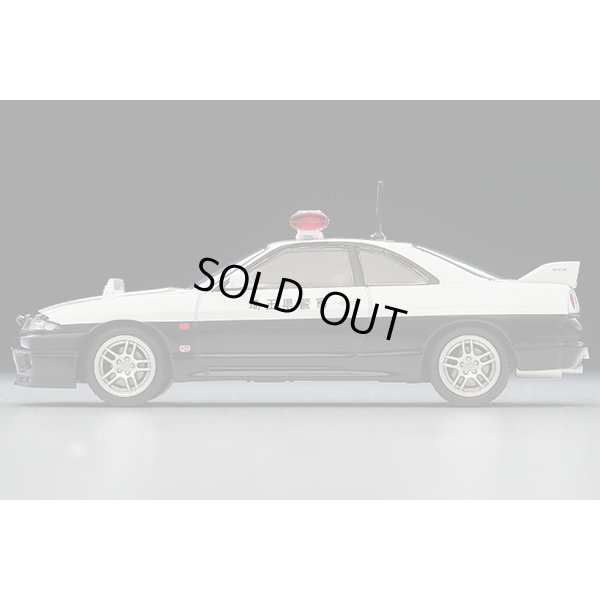 画像3: TOMYTEC 1/64 Limited Vintage NEO Nissan Skyline GT-R Patrol Car (埼玉県警)