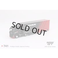 MINI GT 1/64 Mercedes-Benz Actors w/ Racing Transporter "ADVAN" (LHD)