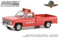 GREEN LiGHT EXCLUSIVE 1/64 1984 GMC Sierra - 68th Annual Indianapolis 500 Mile Race Emergency Vehicle 'GMC Trucks