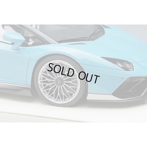 画像8: EIDOLON 1/18 Lamborghini Aventador LP780-4 Ultimae Roadster -Tribute Miura Roadster- 2022 Limited 100 pcs.