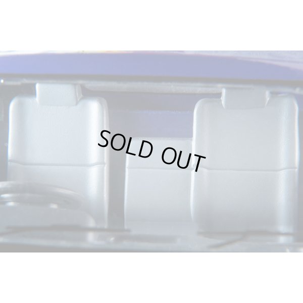 画像9: TOMYTEC 1/64 Limited Vintage NEO ISUZU ELF Panel Van (久留米運送)