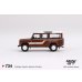 画像4: MINI GT 1/64 Land Rover Defender 110 1985 County Station Wagon Russet Brown (LHD) (4)