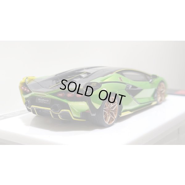 画像10: EIDOLON 1/43 Lamborghini Sian FKP 37 2019 with Stripe Giallo Verde Pearl Limited 35 pcs.