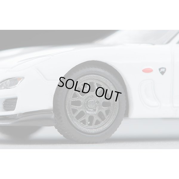 画像7: TOMYTEC 1/64 Limited Vintage NEO Mazda RX-7 Spirit R Type A (White) 2002
