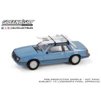 GREEN LiGHT EXCLUSIVE 1/64 1981 Ford Mustang Ghia Coupe with Ski Roof Rack - Medium Blue Glow