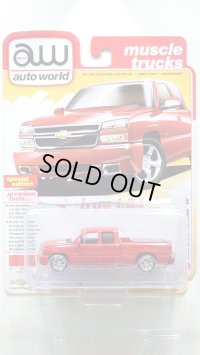 auto world 1/64 2006 Chevy Silverado SS Victory Red