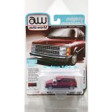 auto world 1/64 1985 Dodge Caravan Crimson Red / Black