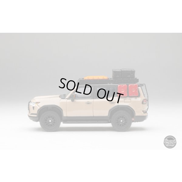 画像3: Gaincorp Products 1/64 Lexus GX550 Overtrail with accessories DiecastTalk特注品