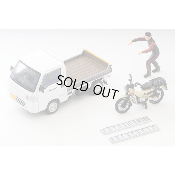 画像9: TOMYTEC 1/64 Limited Vintage NEO Honda Acty Truck (White) バイク店仕様  ホンダ CT125・ハンターカブ付