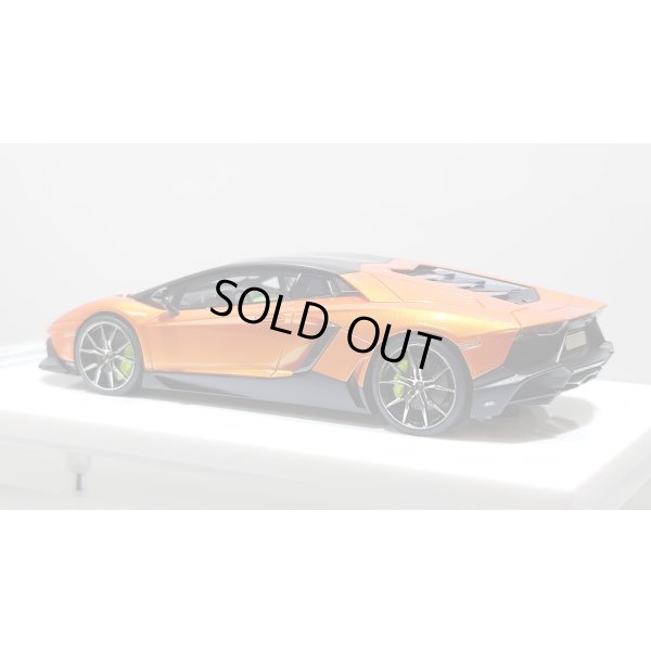 画像3: EIDOLON 1/43 Lamborghini Aventador LP720-4 50th Anniversario 2013 Arancio Pearl with Roof panel Carbon Limited 32 pcs.