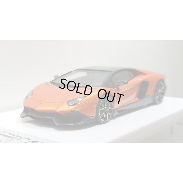 画像9: EIDOLON 1/43 Lamborghini Aventador LP720-4 50th Anniversario 2013 Arancio Pearl with Roof panel Carbon Limited 32 pcs.