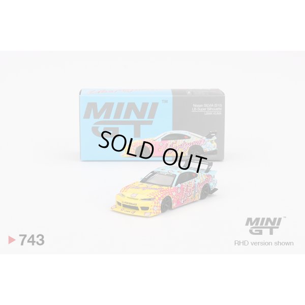 画像1: MINI GT 1/64 Nissan LB-Super Silhouette シルビア S15 KUMA (RHD)
